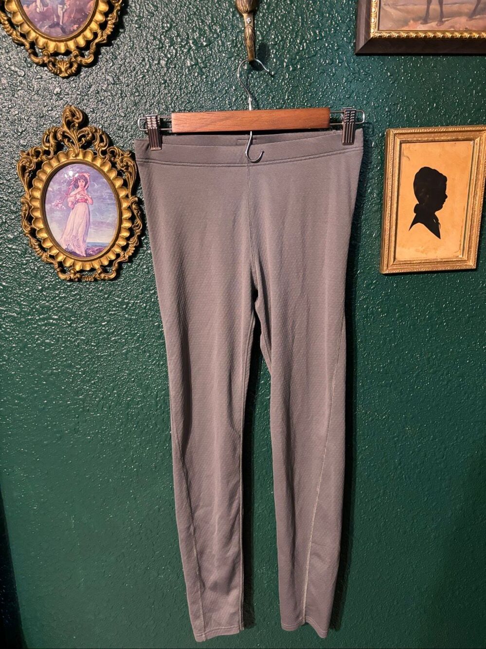 Patagonia Kids Gray Capilene Base Layer Leggings Sz XL/14